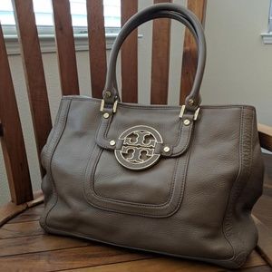 Tory Burch Amanda Tote Clay Beige